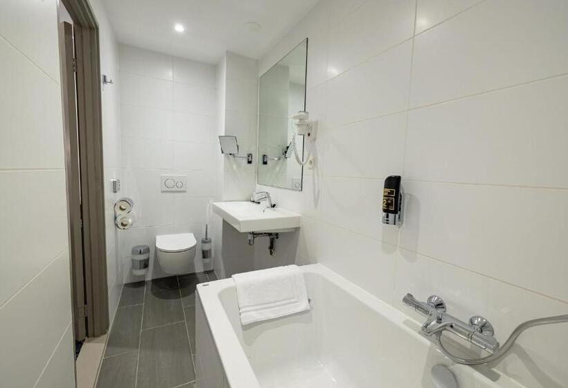 בית מלון כפרי Atlas