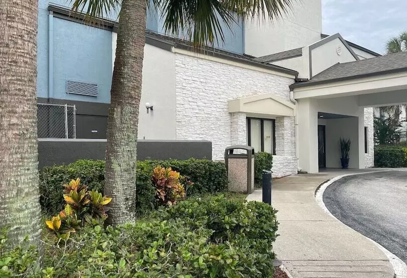 Destiny Palms Hotel Maingate West