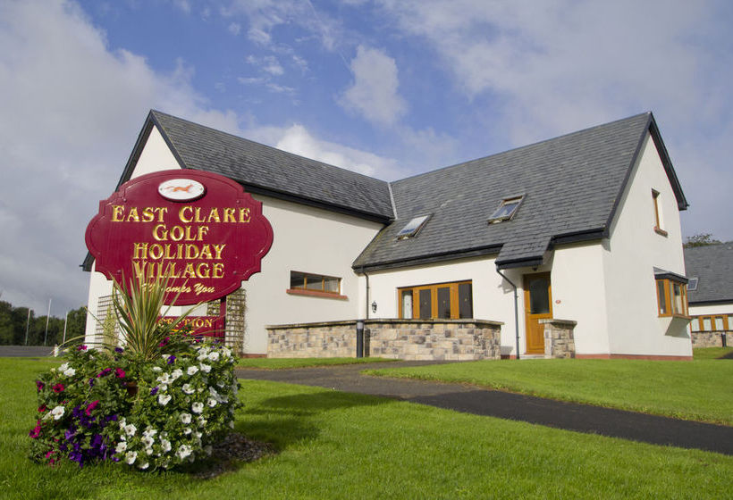酒店 East Clare Golf Village