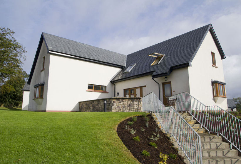 酒店 East Clare Golf Village
