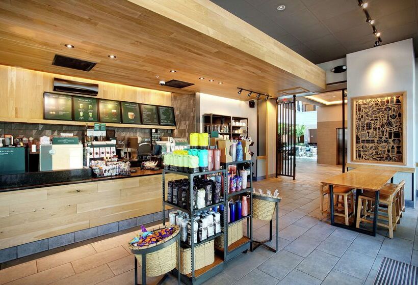 ホテル Embassy Suites By Hilton Tampa Downtown Convention Center