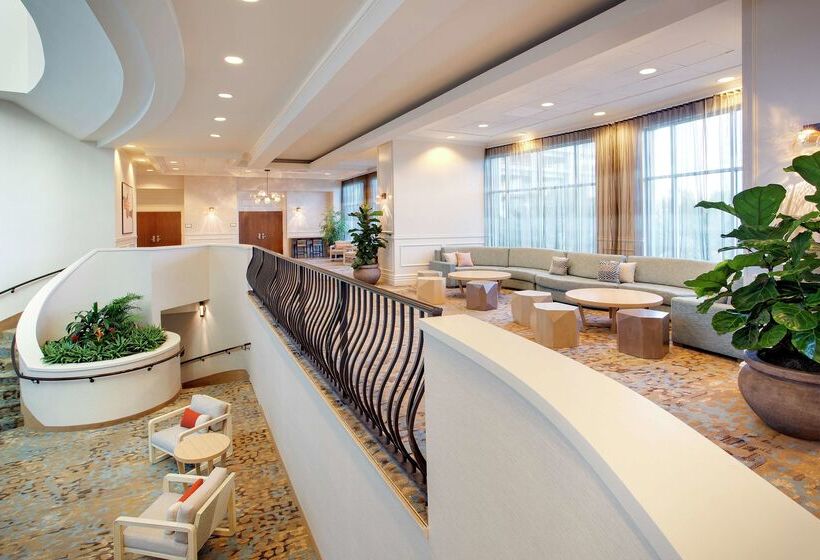 ホテル Embassy Suites By Hilton Tampa Downtown Convention Center