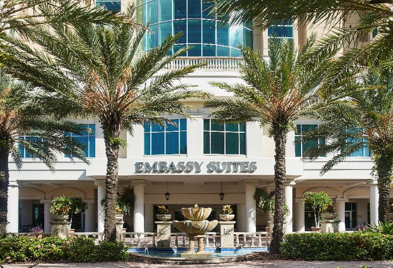 ホテル Embassy Suites By Hilton Tampa Downtown Convention Center