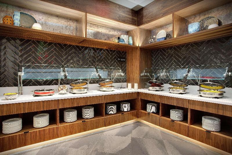 ホテル Embassy Suites By Hilton Tampa Downtown Convention Center