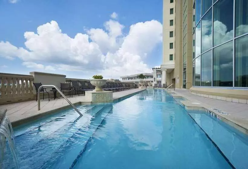 هتل Embassy Suites By Hilton Tampa Downtown Convention Center