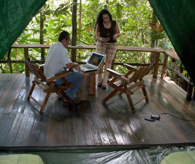 ホテル Hacienda Pozo Azul