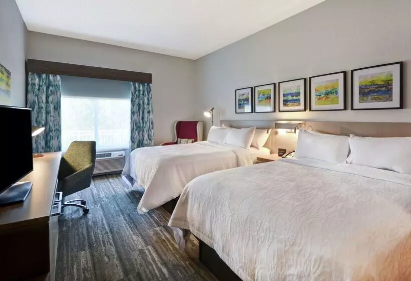 هتل Hilton Garden Inn Panama City