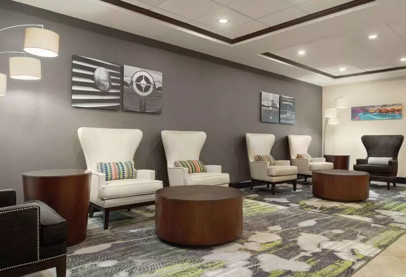 هتل Hilton Garden Inn South Bend