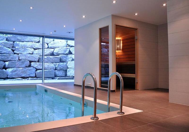 Hotel Hostellerie Le Petit Manoir