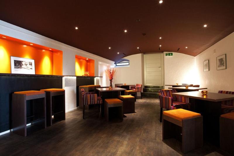 Hotel Hostellerie Le Petit Manoir