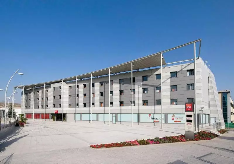 酒店 Ibis Madrid Alcobendas