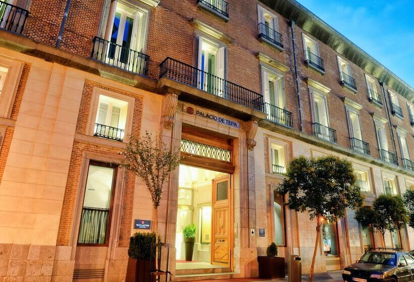 هتل NH Collection Madrid Palacio De Tepa