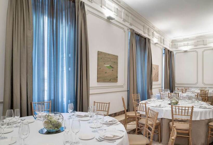 هتل NH Collection Madrid Palacio De Tepa