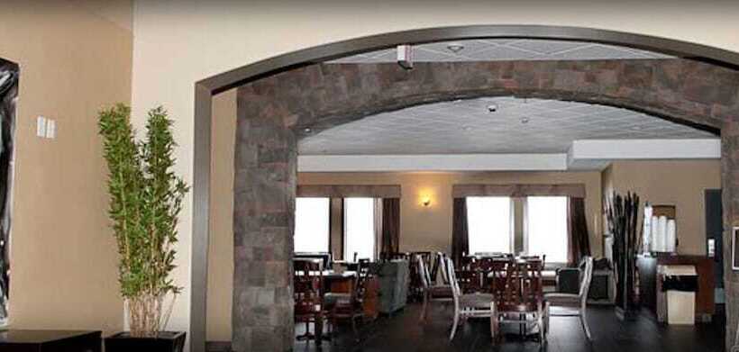 Отель Paradise Inn And Suites