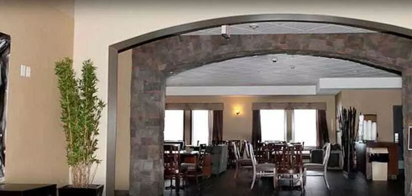 酒店 Paradise Inn And Suites