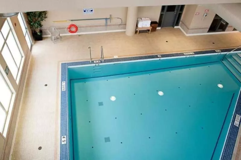 酒店 Paradise Inn And Suites