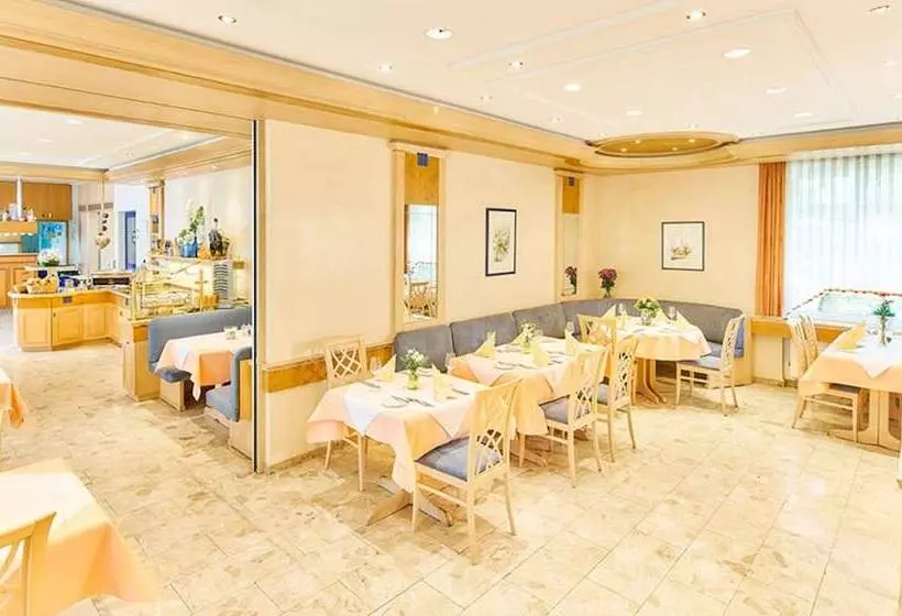 Отель Restaurant Kerzenstüble