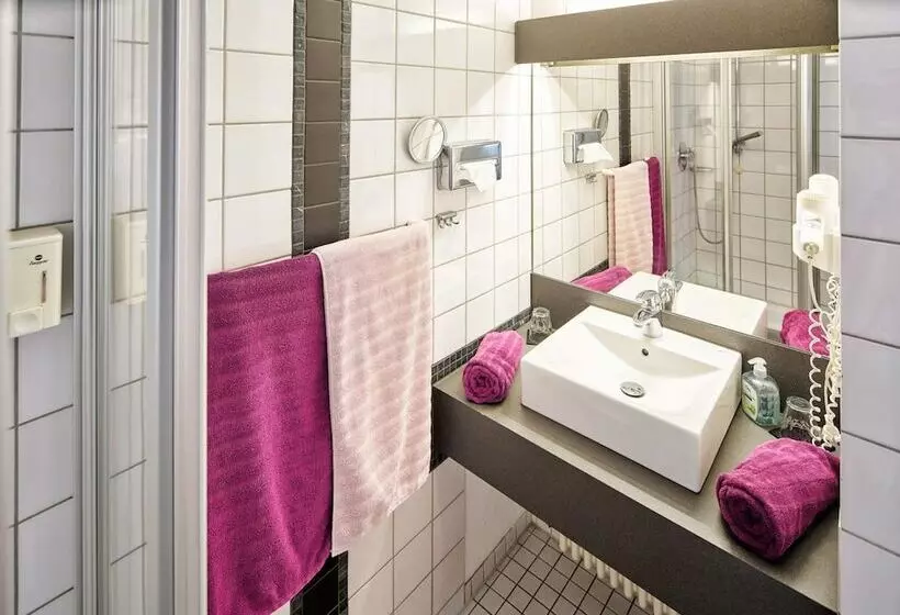 Отель Restaurant Kerzenstüble