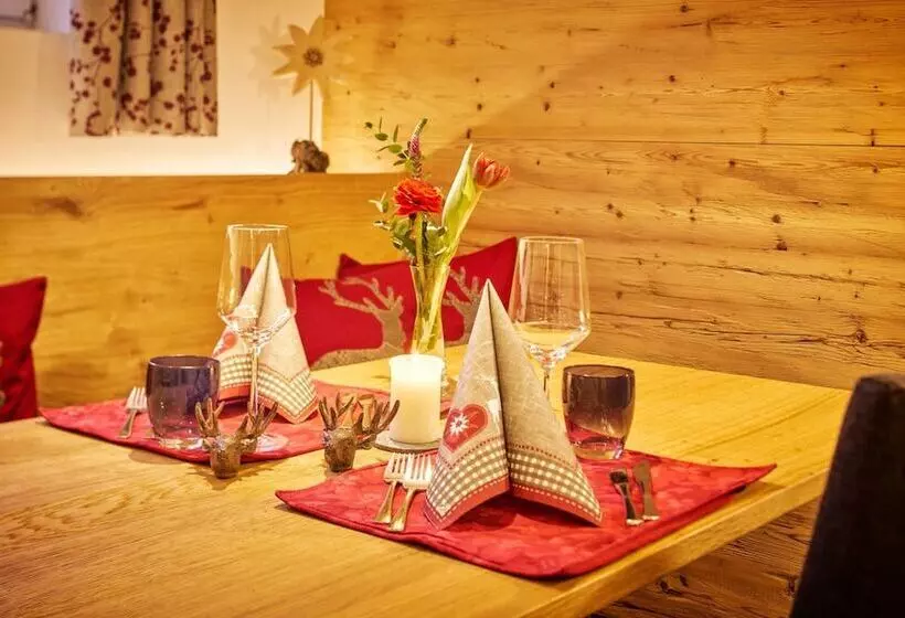 Отель Restaurant Kerzenstüble