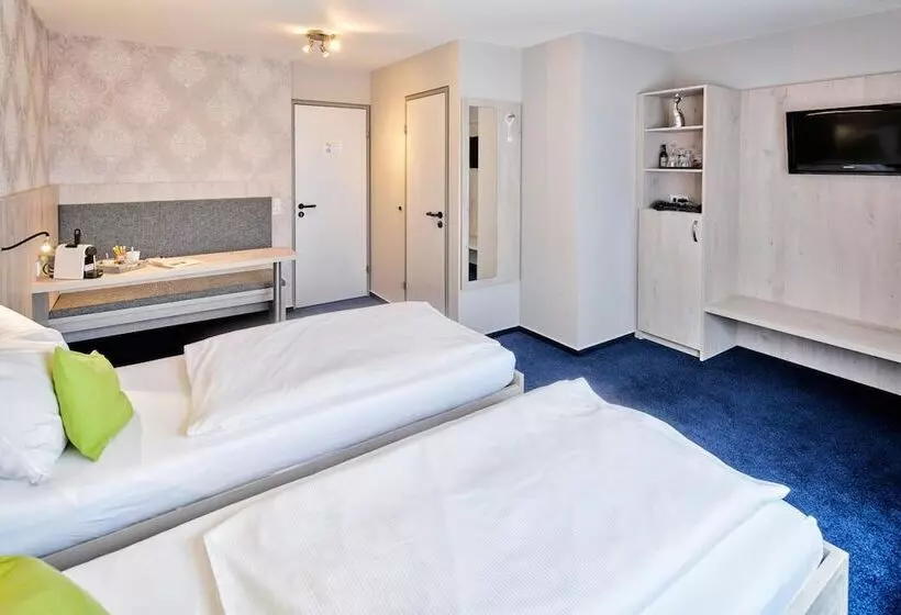 Отель Restaurant Kerzenstüble