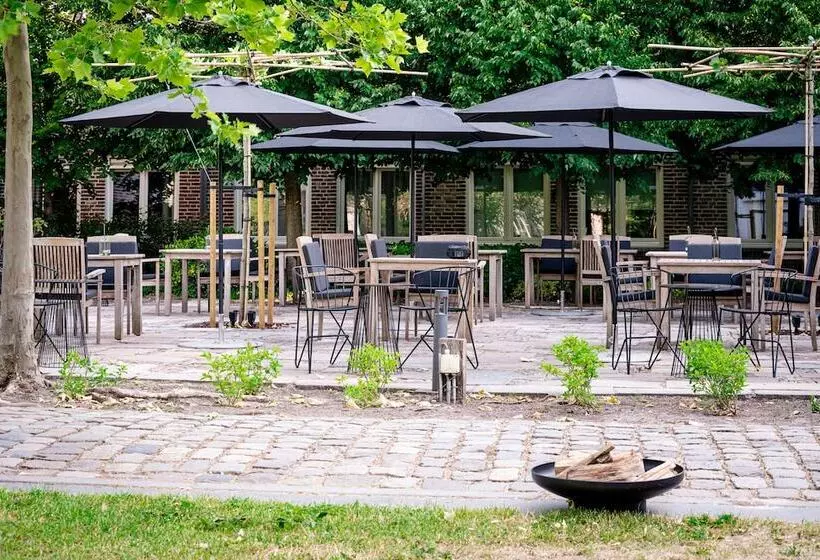 Fletcher Hotel Château De Raay