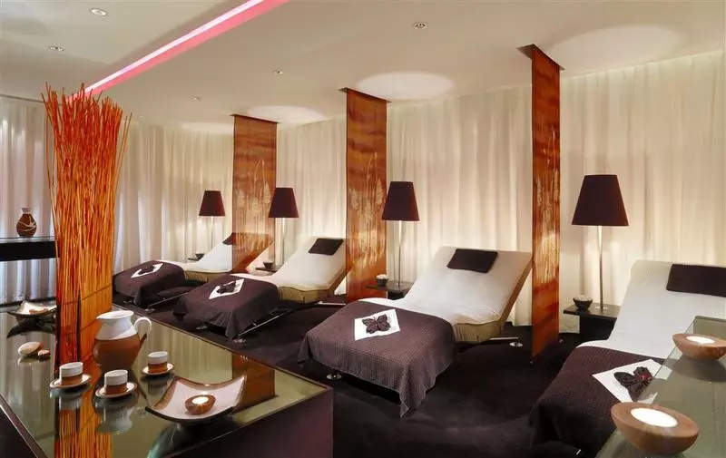 هتل Sheraton Athlone