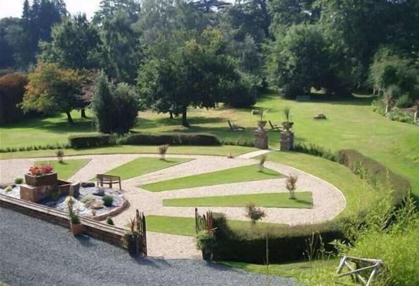 فندق Sweeney Hall