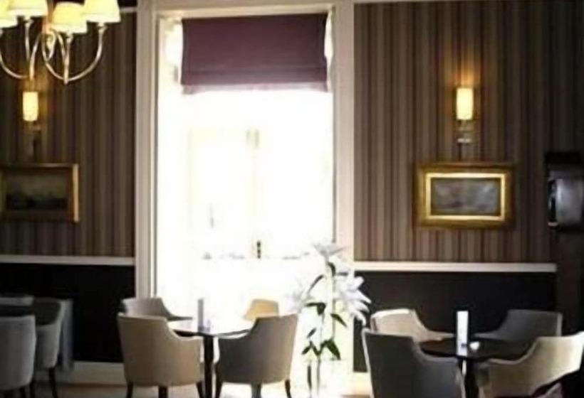 فندق Sweeney Hall