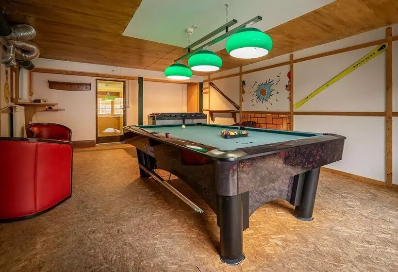 בית מלון כפרי Tenne