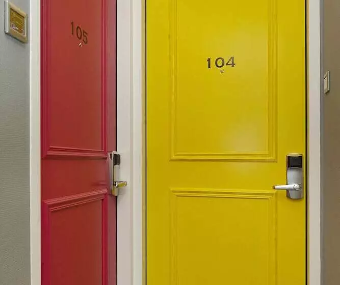 Hotel The Muse Amsterdam  Boutique