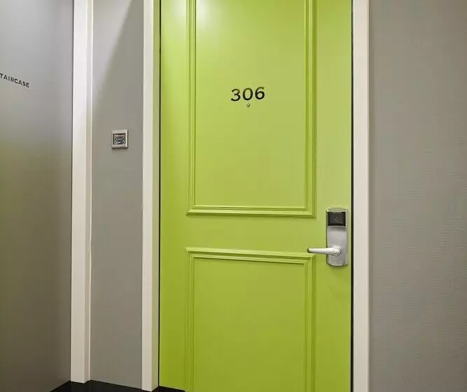 Hotel The Muse Amsterdam  Boutique