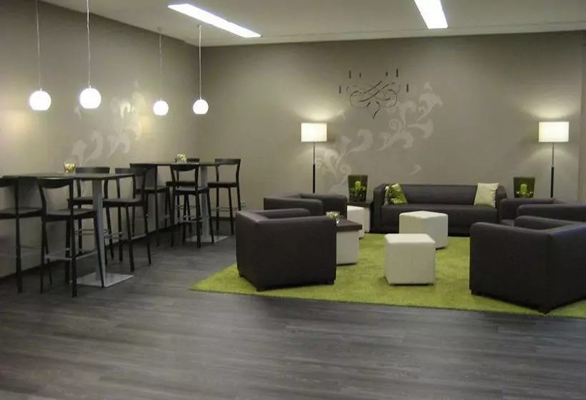 ホテル Top Commundo Ismaning