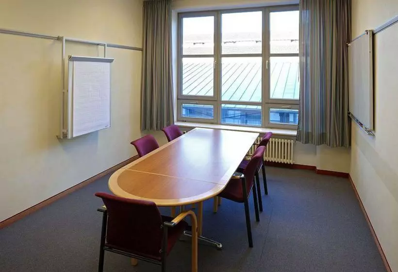 ホテル Top Commundo Ismaning