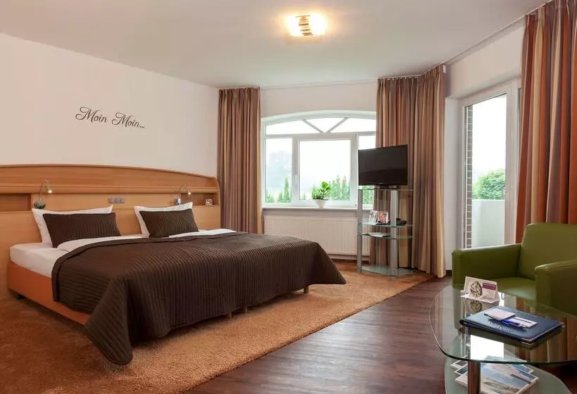 酒店 Upstalsboom Vareldangast