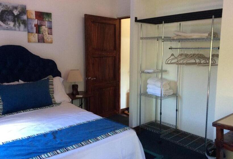 Bed & Breakfast Cotton House De Labrador