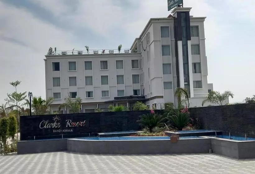 Clarks Resort Bandanwara