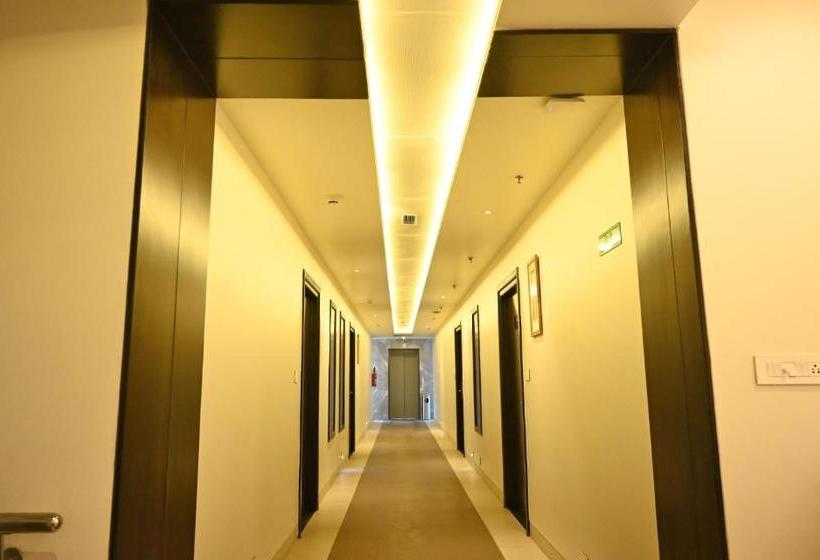 Clarks Resort Bandanwara