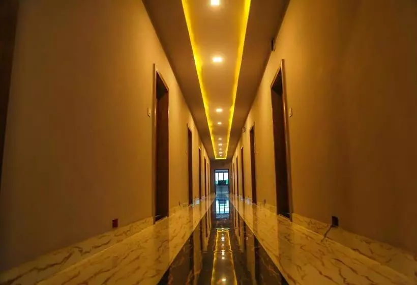 Hotelli Ashirwad  And Resort