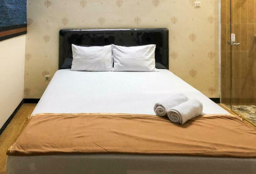 Gangnam Hotel Near Mall Olympic Garden Malang Mitra Reddoorz