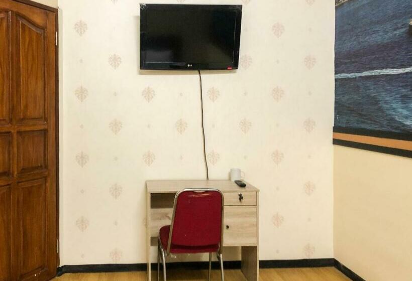 Gangnam Hotel Near Mall Olympic Garden Malang Mitra Reddoorz