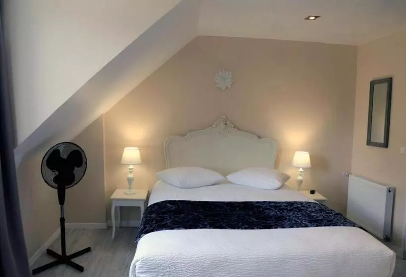 ホテル Hostellerie La Bruyere