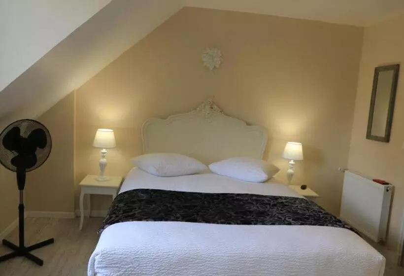 ホテル Hostellerie La Bruyere