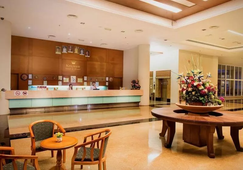 ホテル Kingwood  Mukah