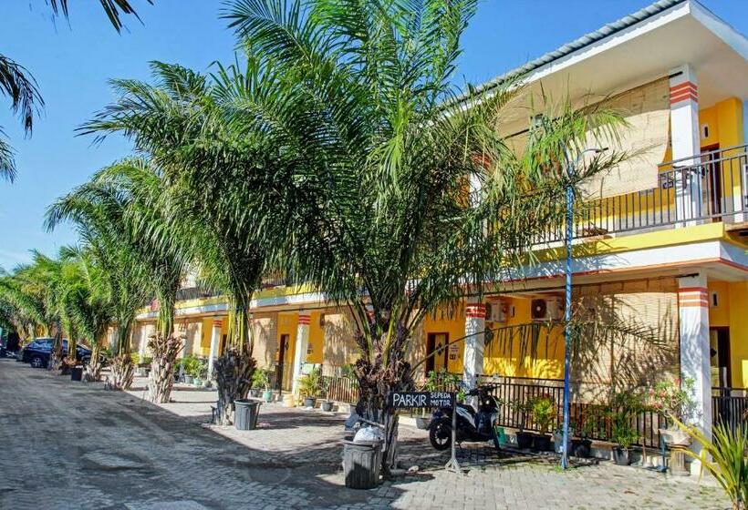 فندق Oyo 90065 Homestay Barokah Park