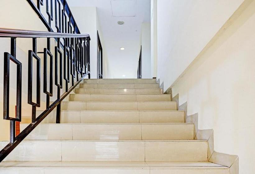 فندق Oyo 90350  Five Star 2