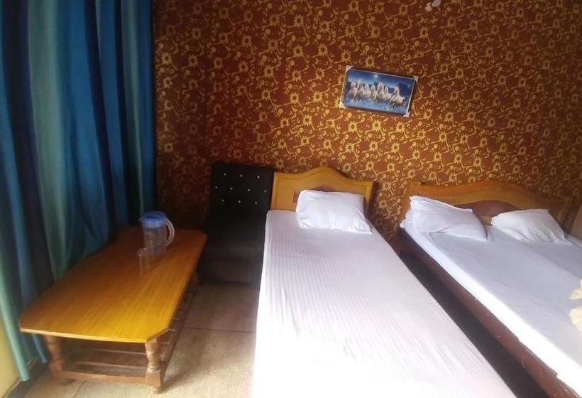 Hotel Pandey Residency