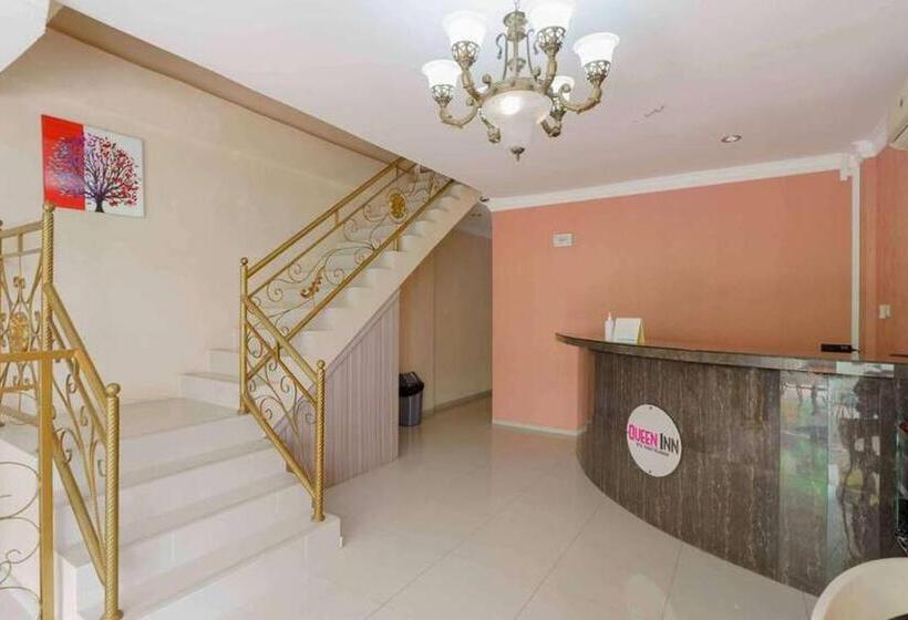 בית מלון כפרי Queen Inn Batam Redpartner