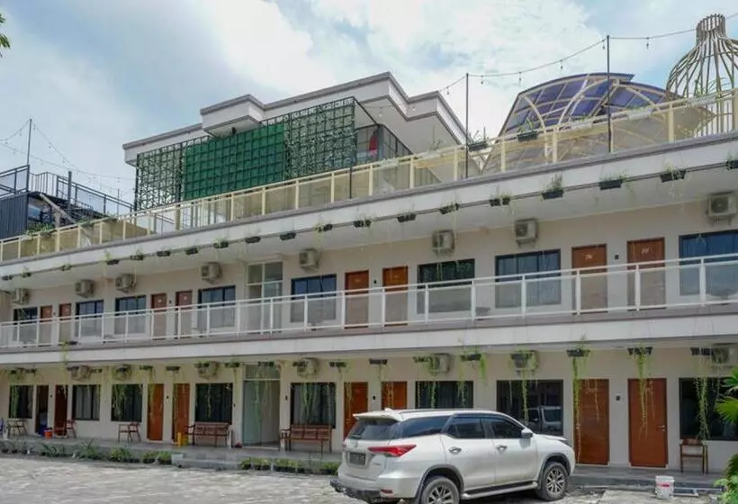 Hotelli Reddoorz @ Jalan Majapahit Semarang