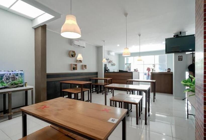 酒店 Reddoorz Syariah Plus @ Bsd City