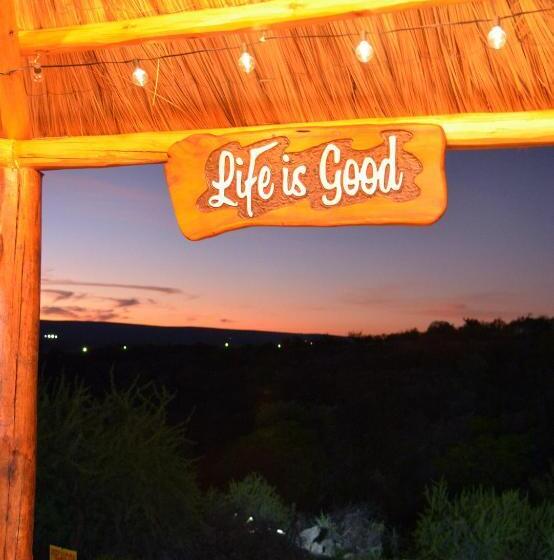 בית מלון כפרי Valle Las Piedras